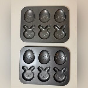 Easter Bunny and Egg Cake Pan heavy duty never used! 2 for $30!!!